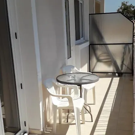 Apartamento Theodora *